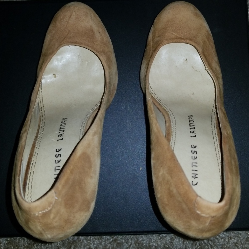 Suede Heels - Picture 7 of 7